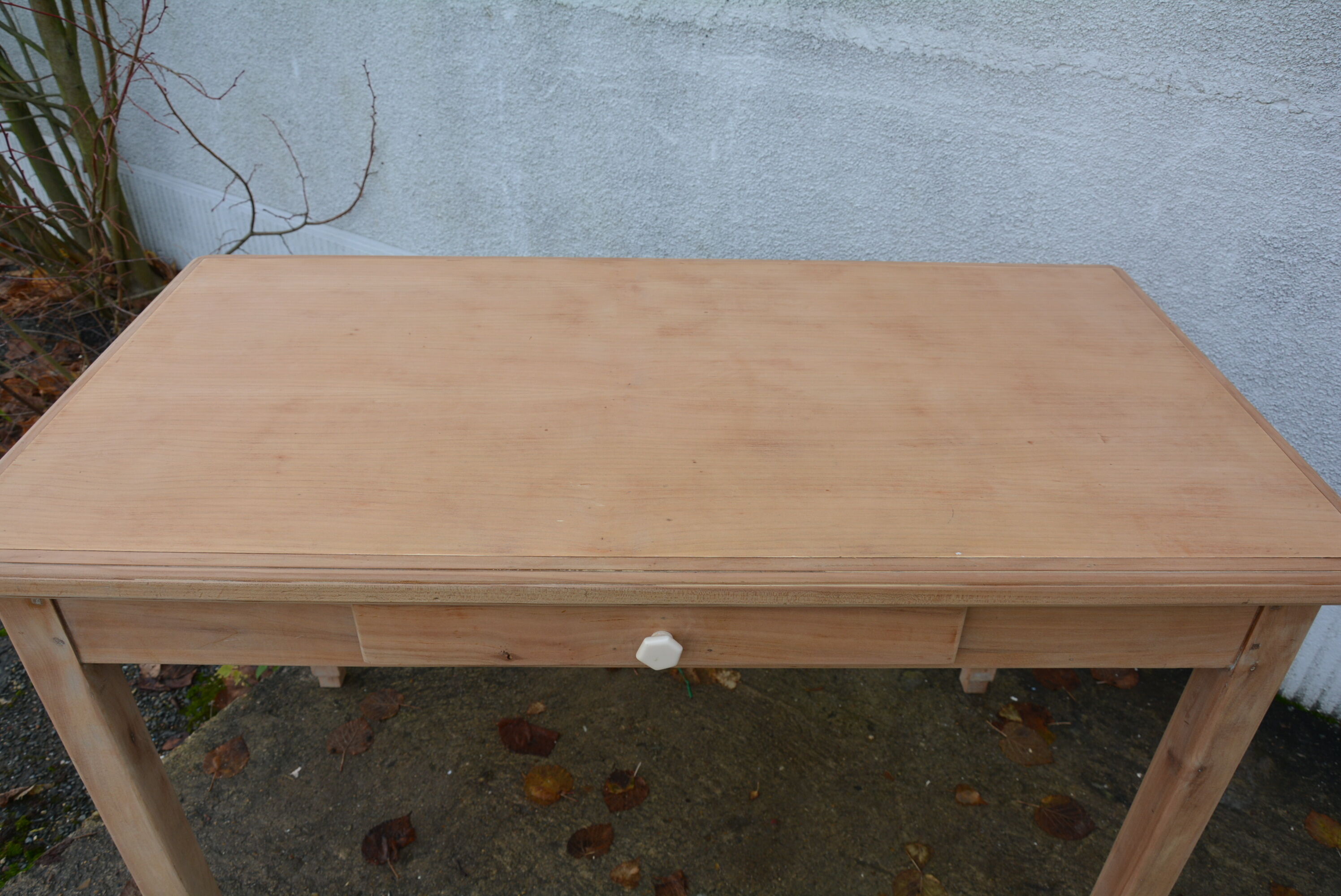 Table, farm table, desk