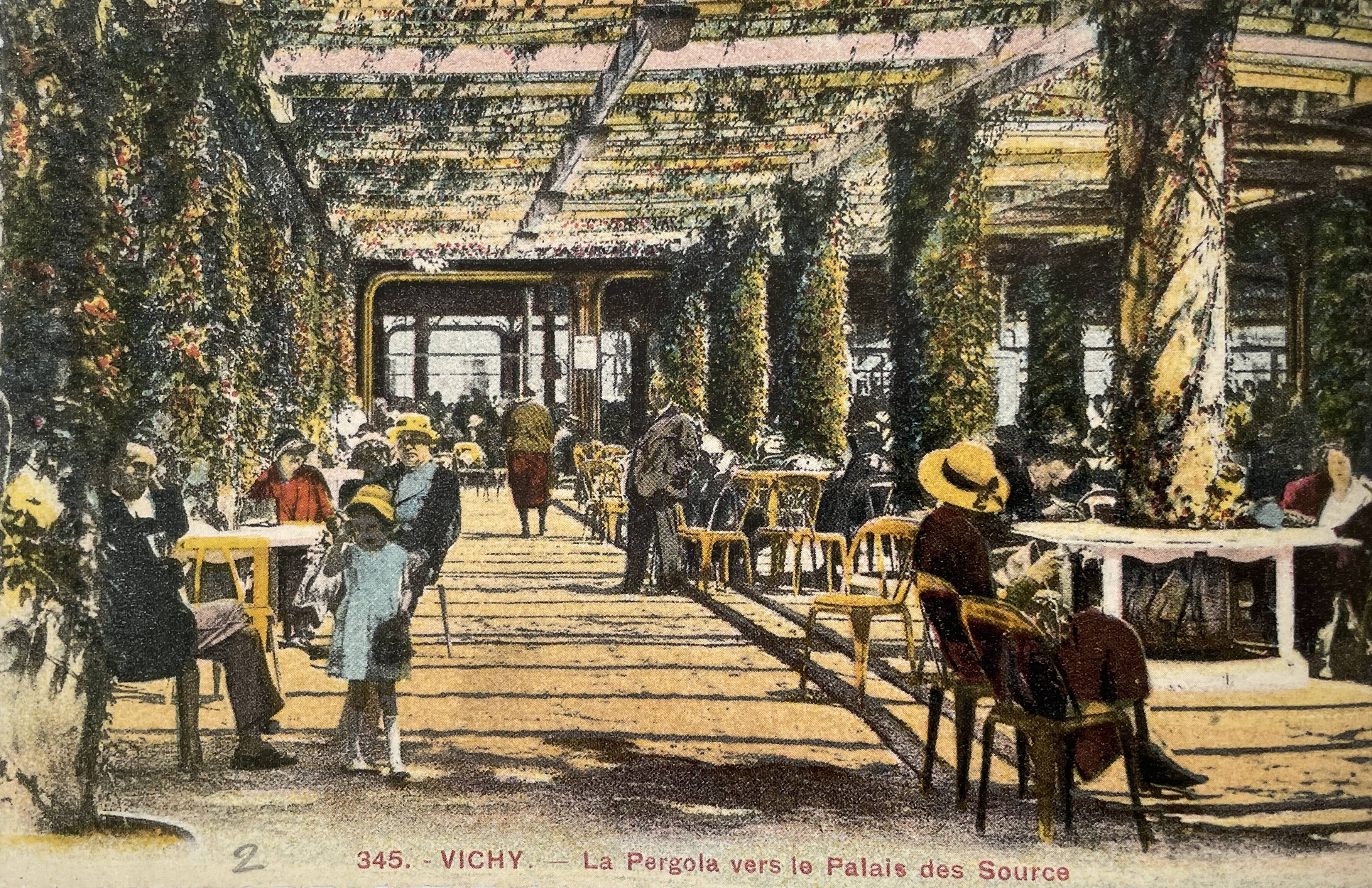 Multipl's chairs by joseph mathieu 1927