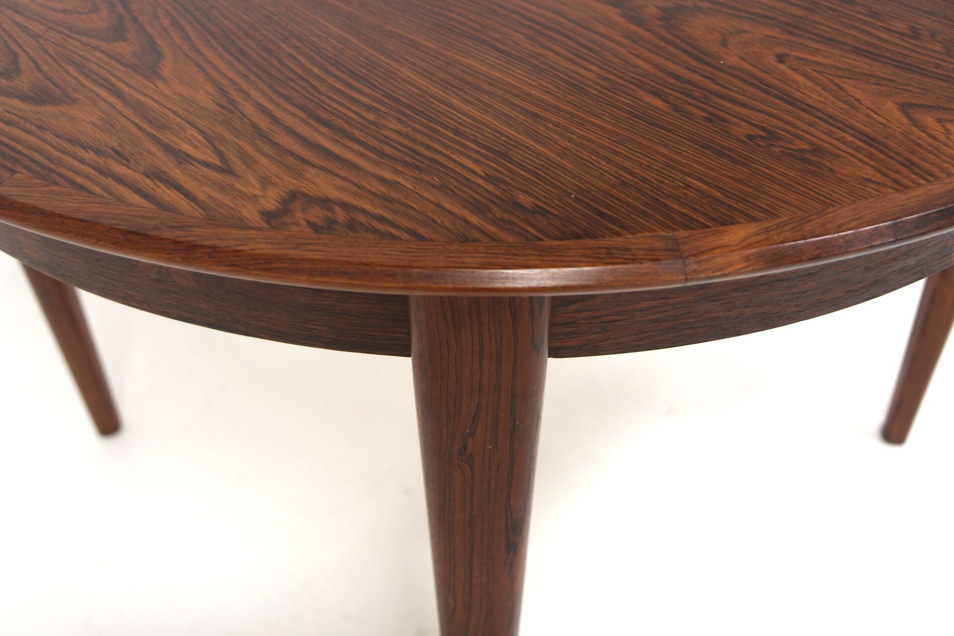 Scandinavian dining table in rosewood, Rosengren, Denmark.