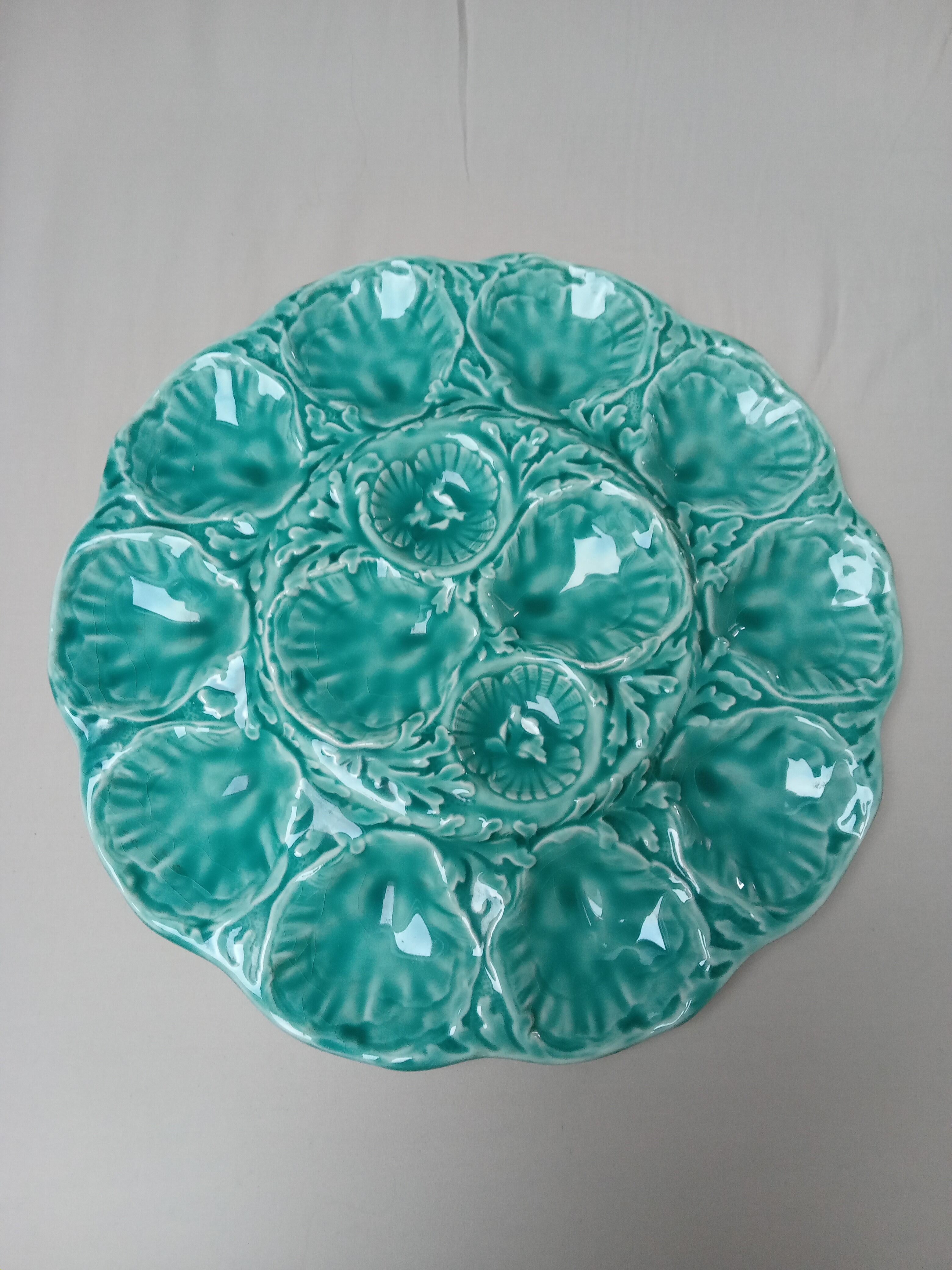 Gien porcelain oyster dish