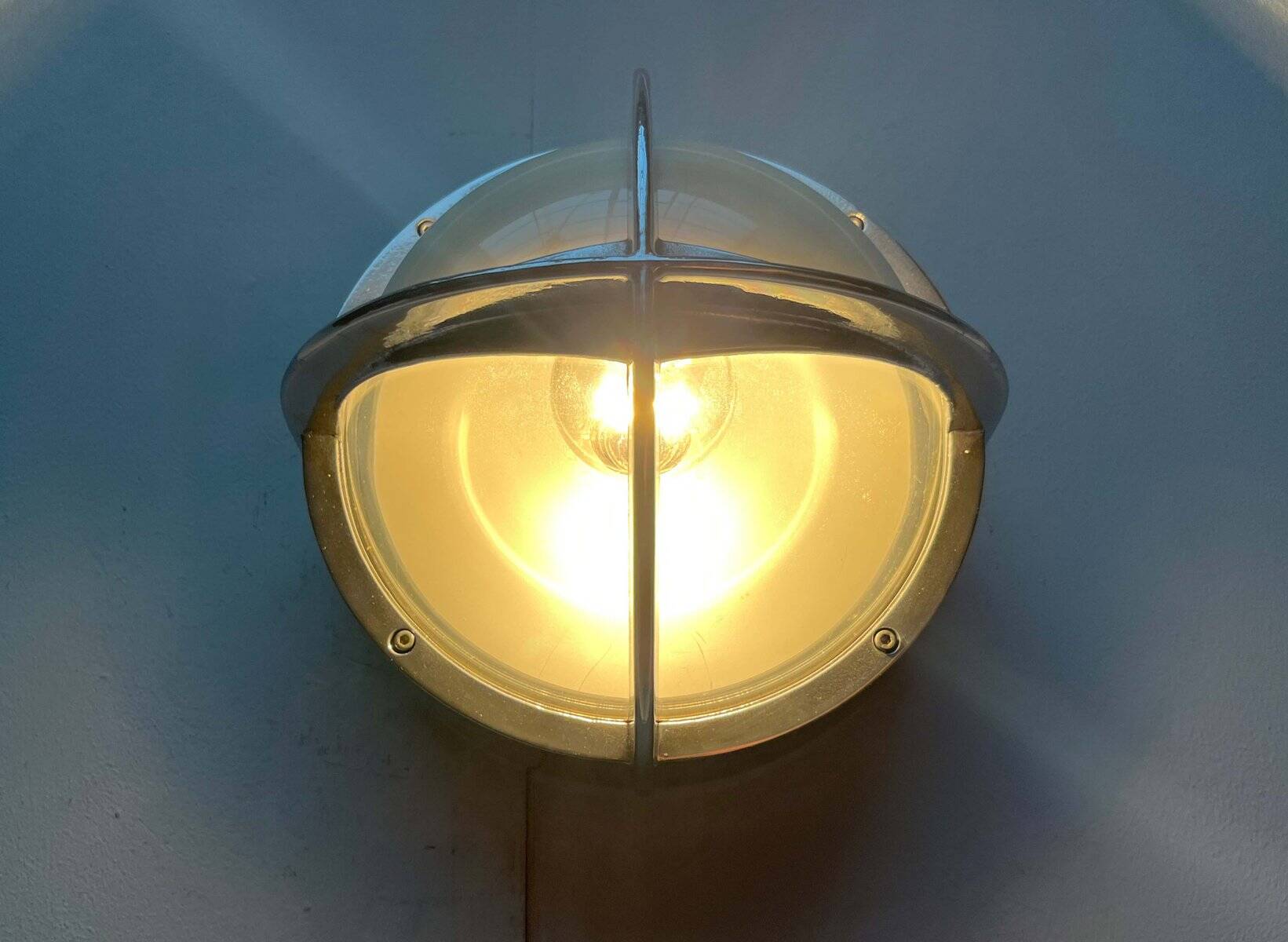 Mid-century Danish metal outdoor wall light model Pirate by Eva Koppel, Nils Koppel, Gert Edstrand for Nordisk Solar, 1960s.