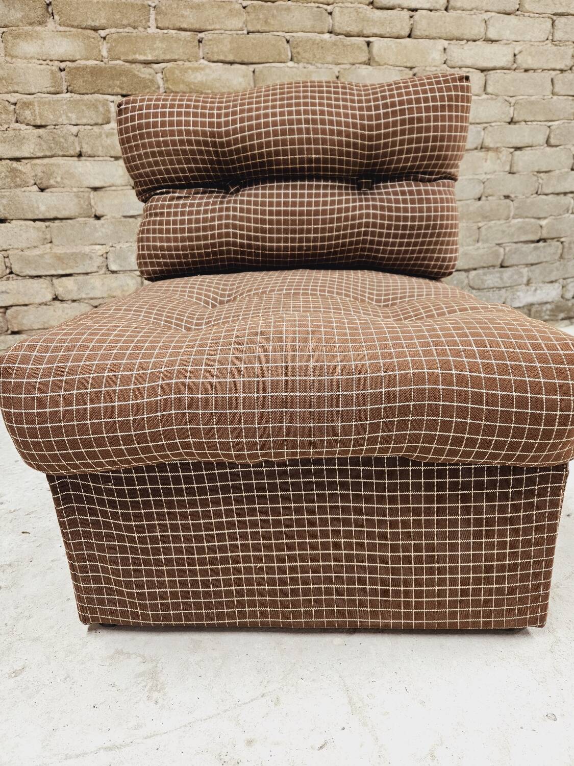 Vintage fireside chair 1970