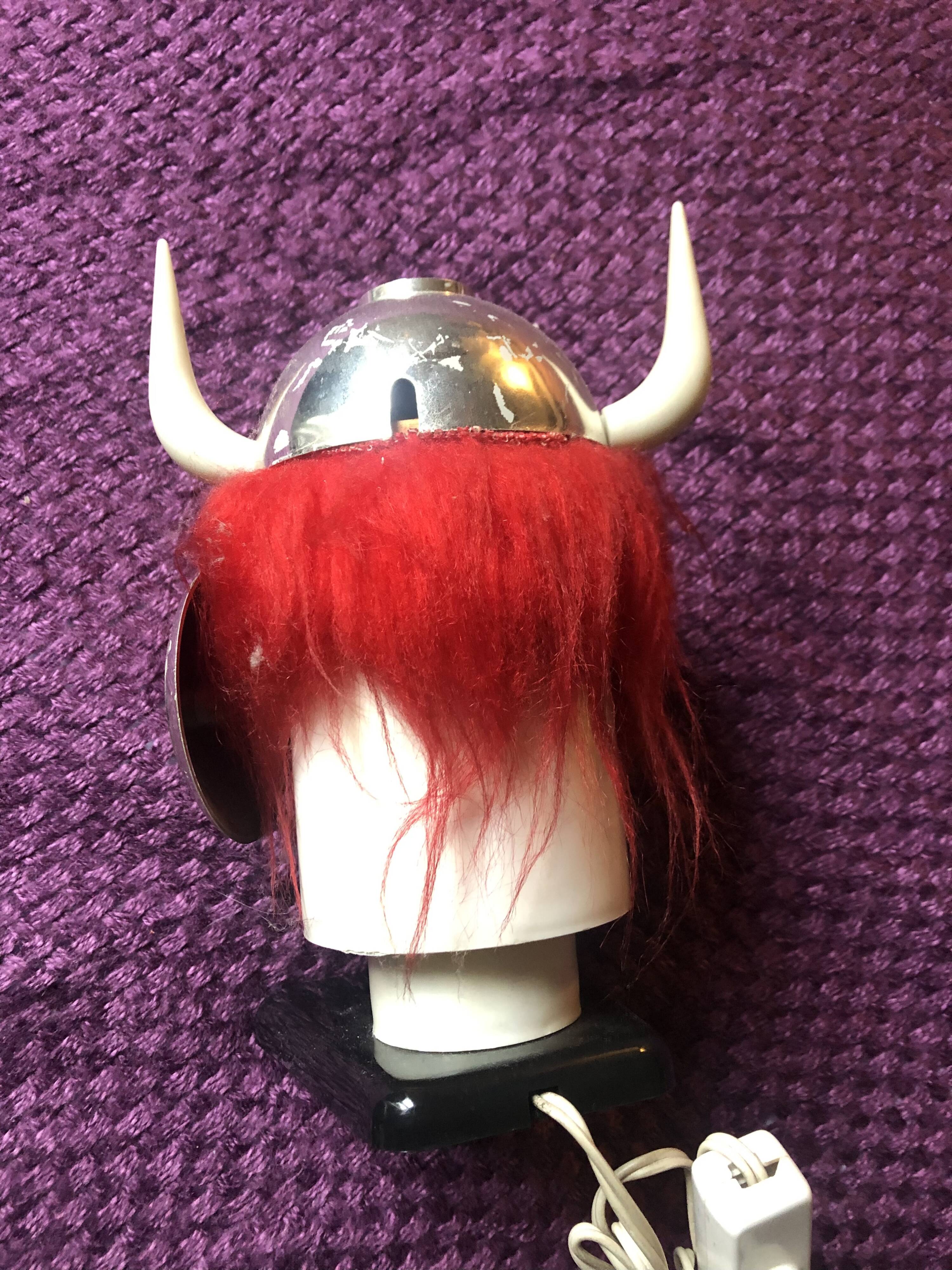 Lampe à poser Olaf Viking de Oldtimer Ferrari années 60