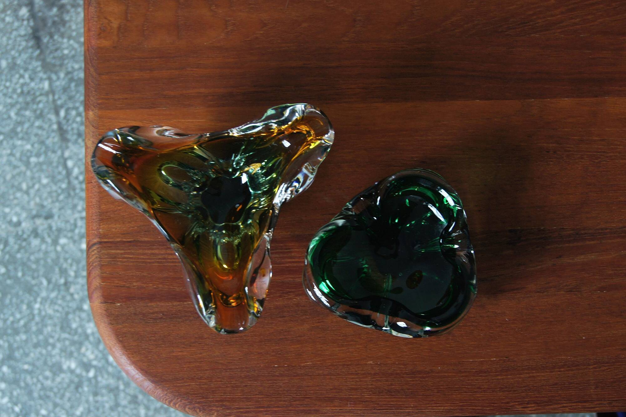 Glass Bowls or Ashtrays, Italy, 1970s, Set of 2