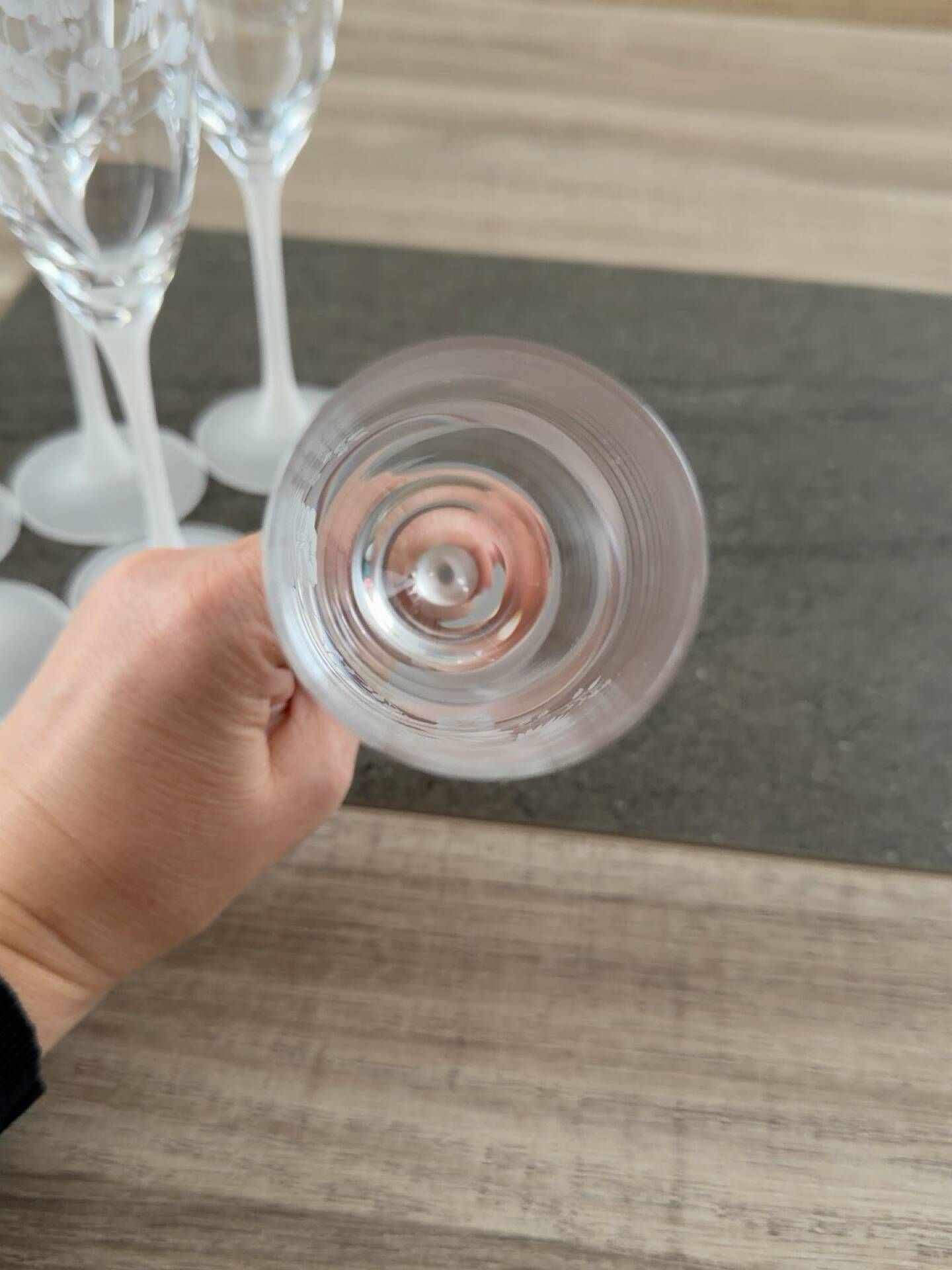 Set of 6 crystal champagne flutes Avon – Hummingbirds and hibiscus – V