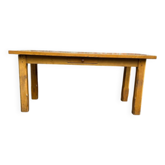 Beautiful oak farmhouse table