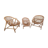 Set de trois fauteuils en rotin.