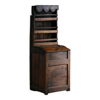 Meuble à étagères en art populaire primitif, France, XIXe siècle