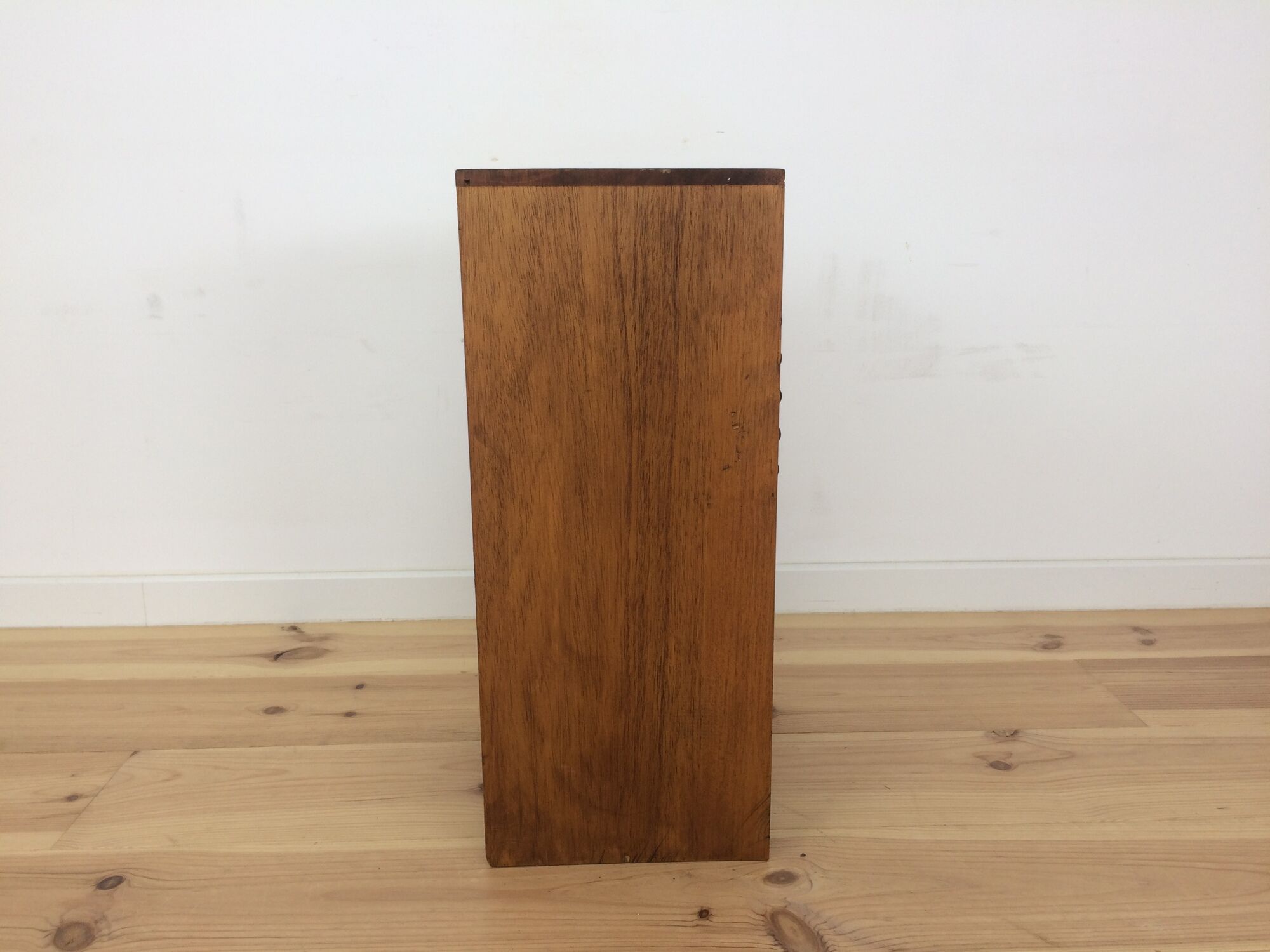 Watchmaking furniture, Manu France layette with drawers
