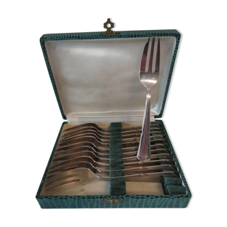 Housewife 12 dessert forks in box