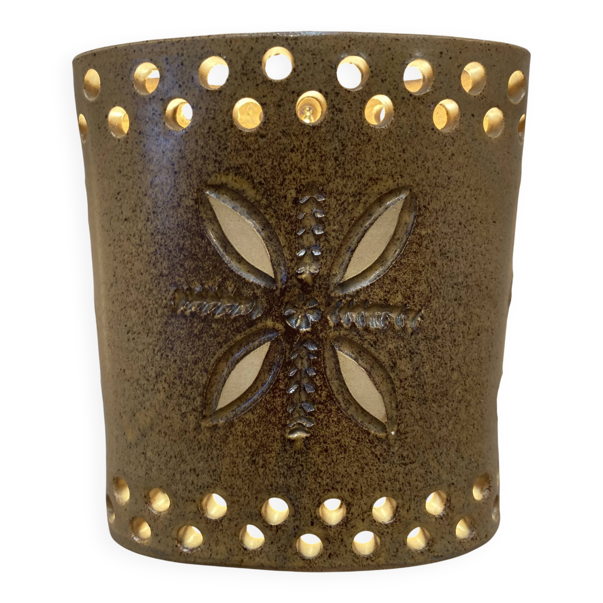 Ceramic wall light Design 1950.