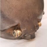 Cast-by-window industrial lamp