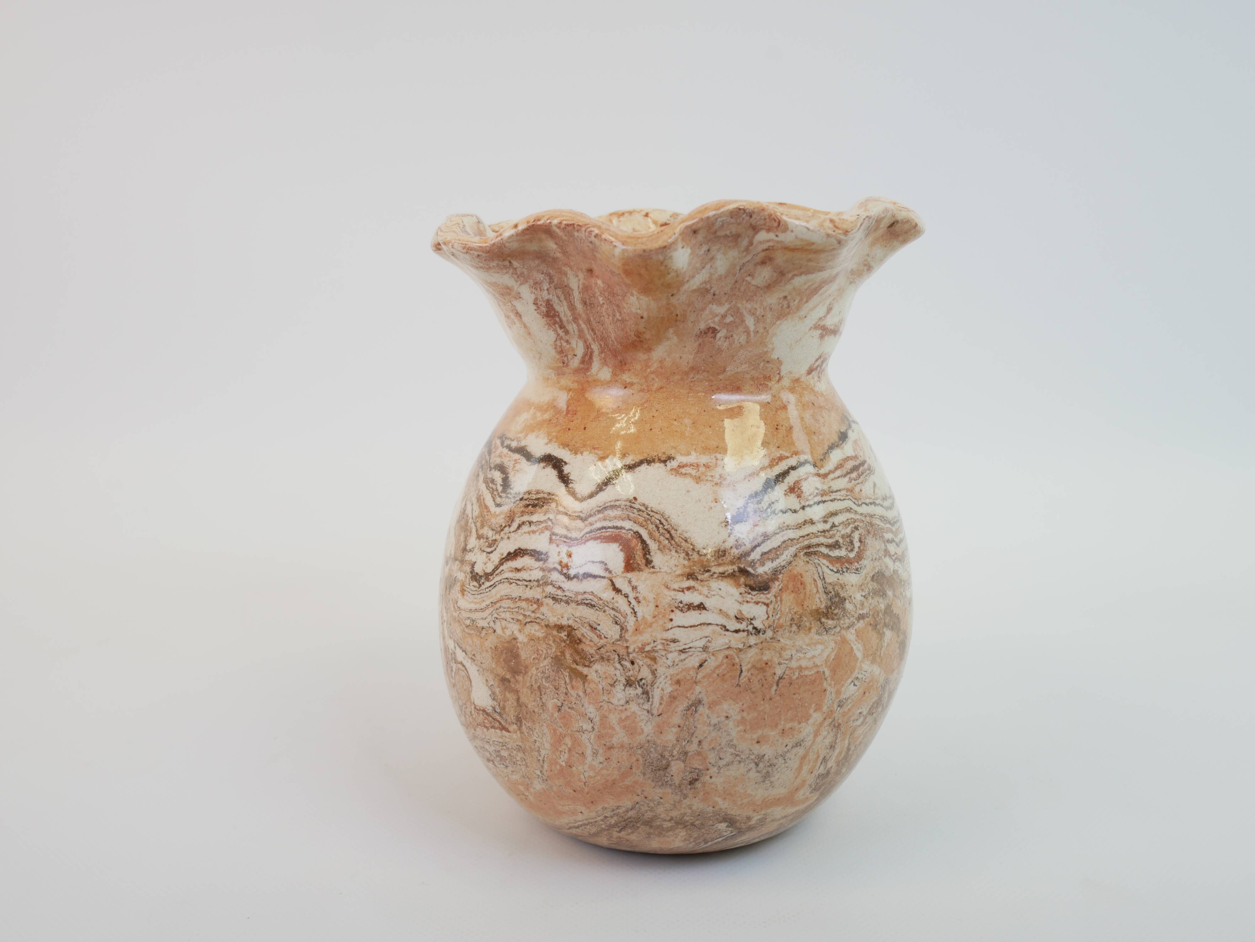 Round vase with corolla neck in ochre mixed earth