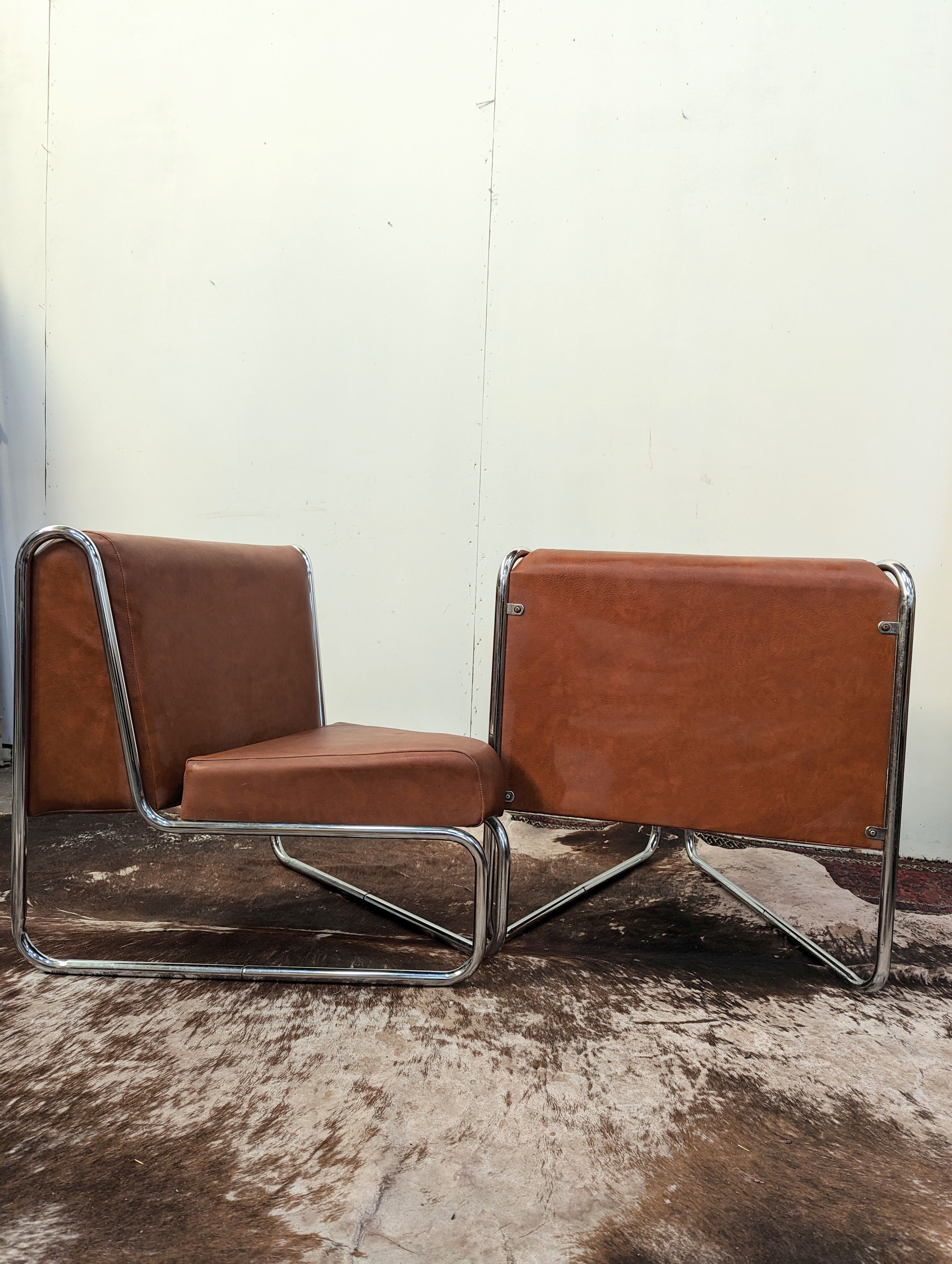 Pair of armchairs 70's