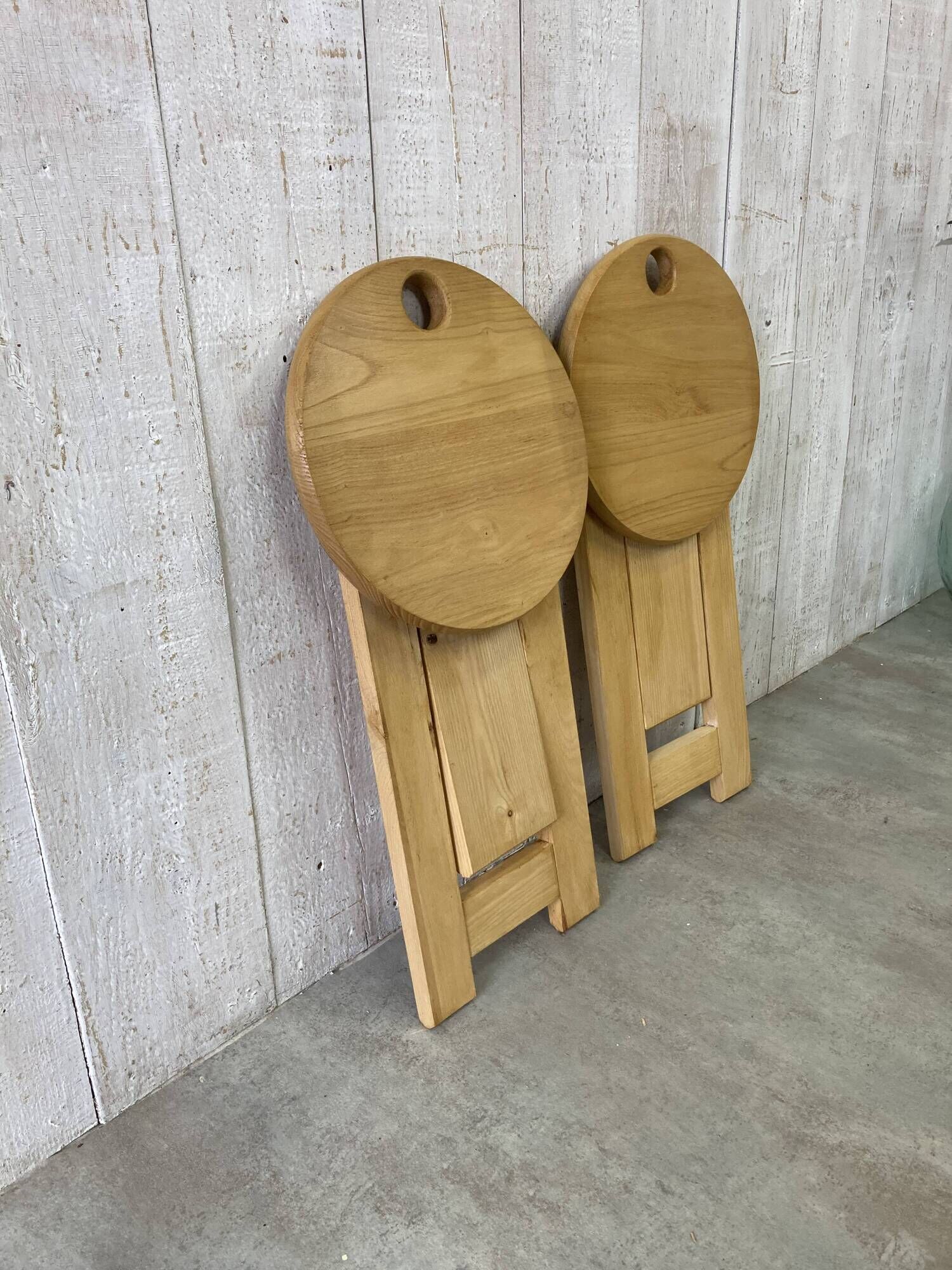 Paire de tabourets pliables