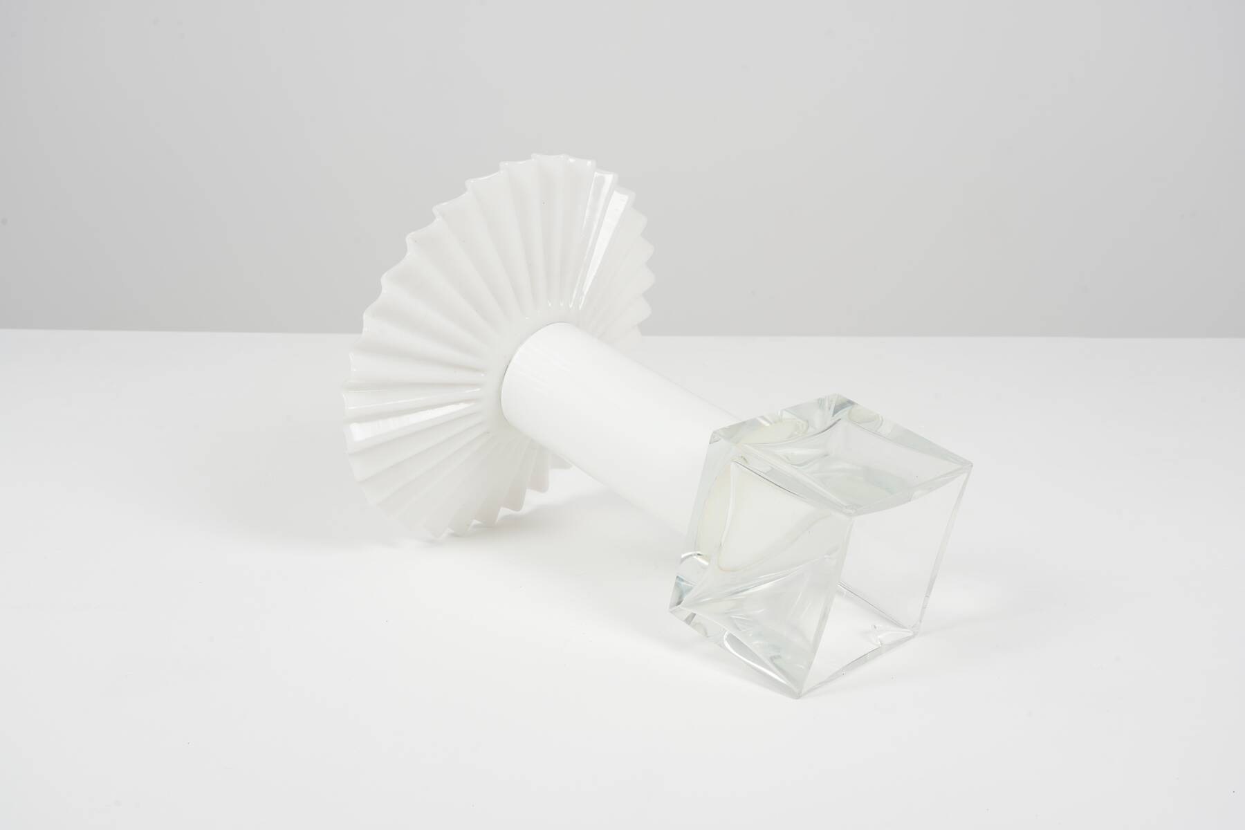 Vase Italien en verre circa 1980