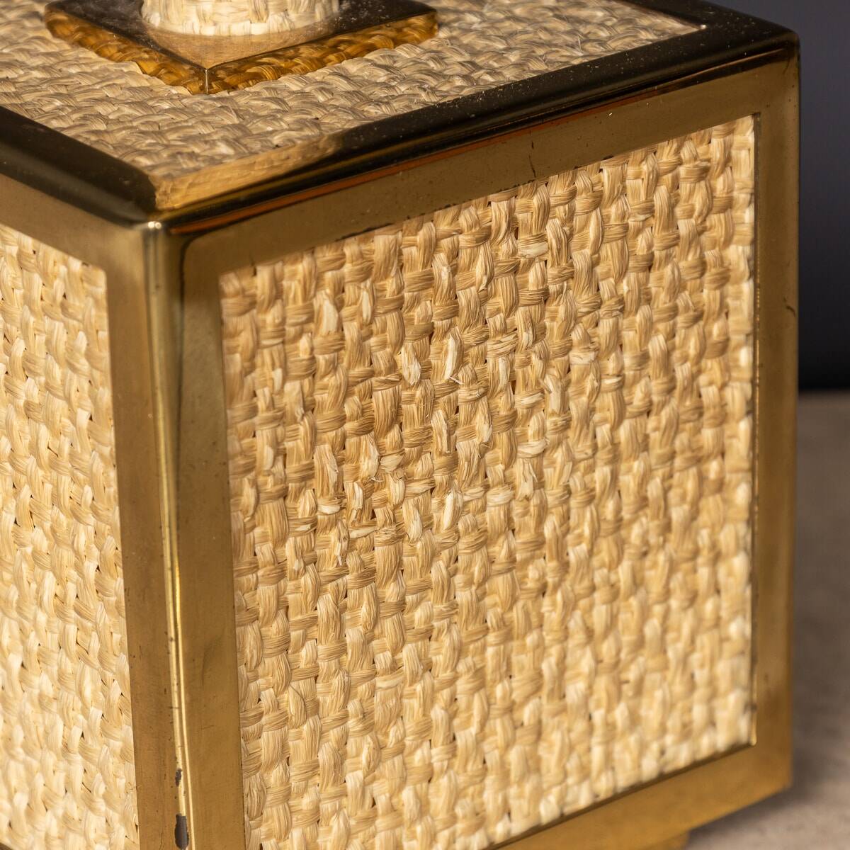 A vintage 20thc italian bergere lamp with pine cone detailing c.1970