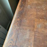 Bureau / Table ancienne en bois sculpté