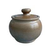 Earthenware pot from the Marais