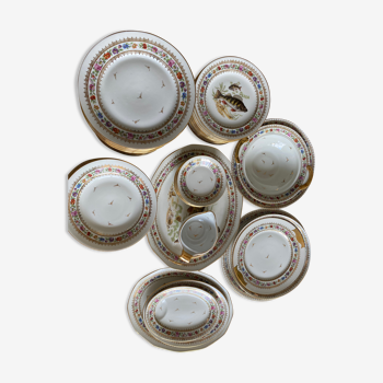 Porcelain table service