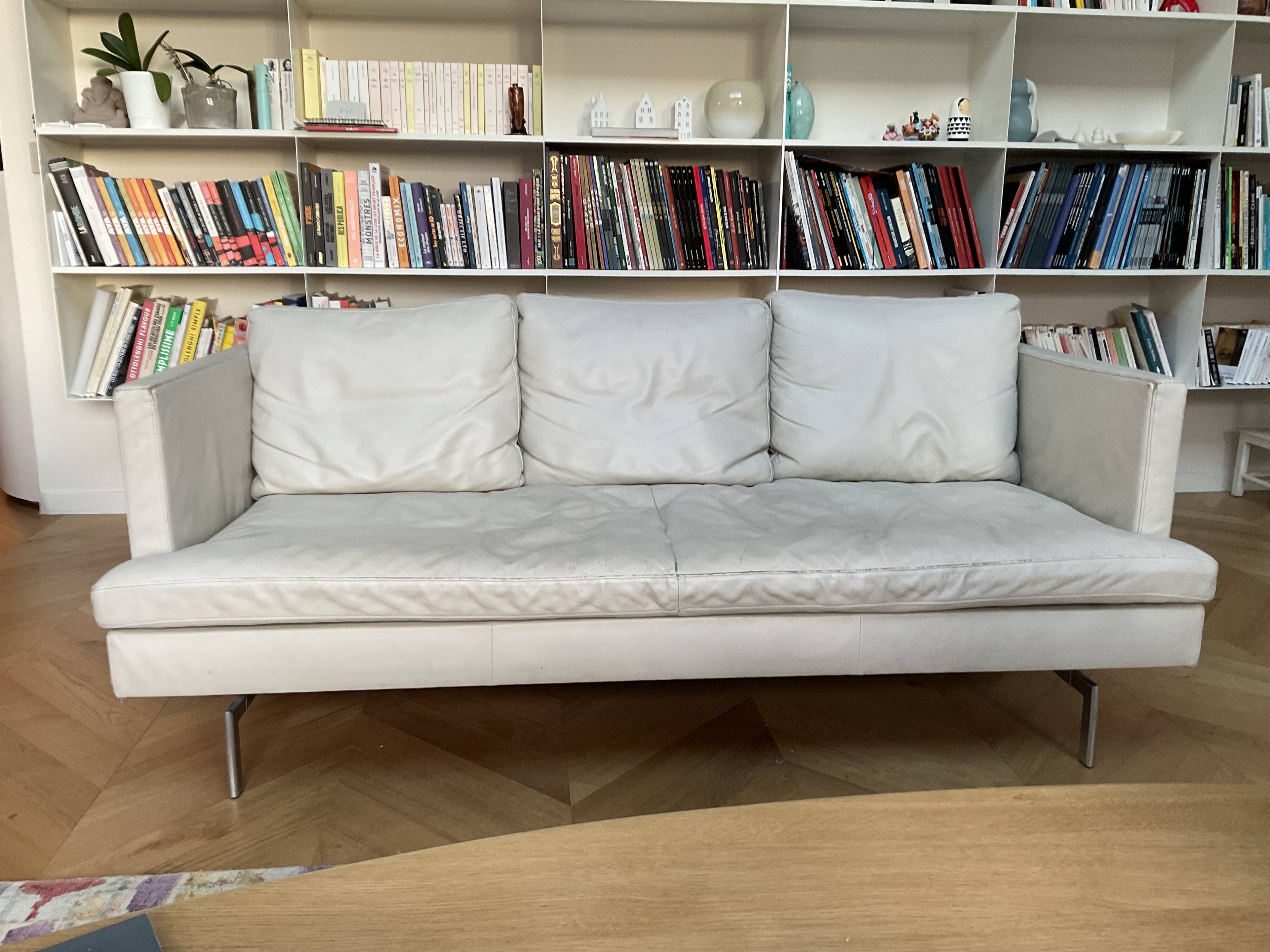 Cinna "Stricto Sensu" 3-seater sofa in chalk leather, designer Didier Gomez.