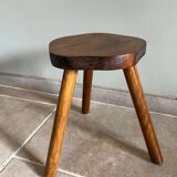 Tabouret tripode 