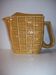Pichet barbotine décor paille