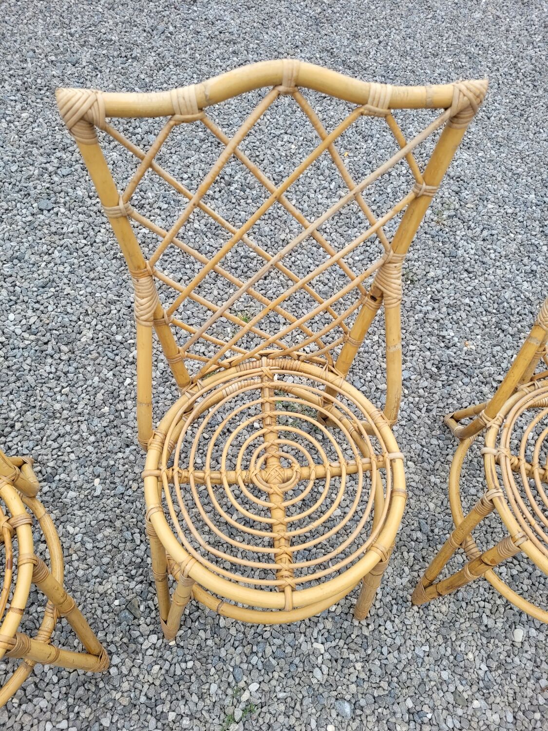 7 vintage rattan chairs