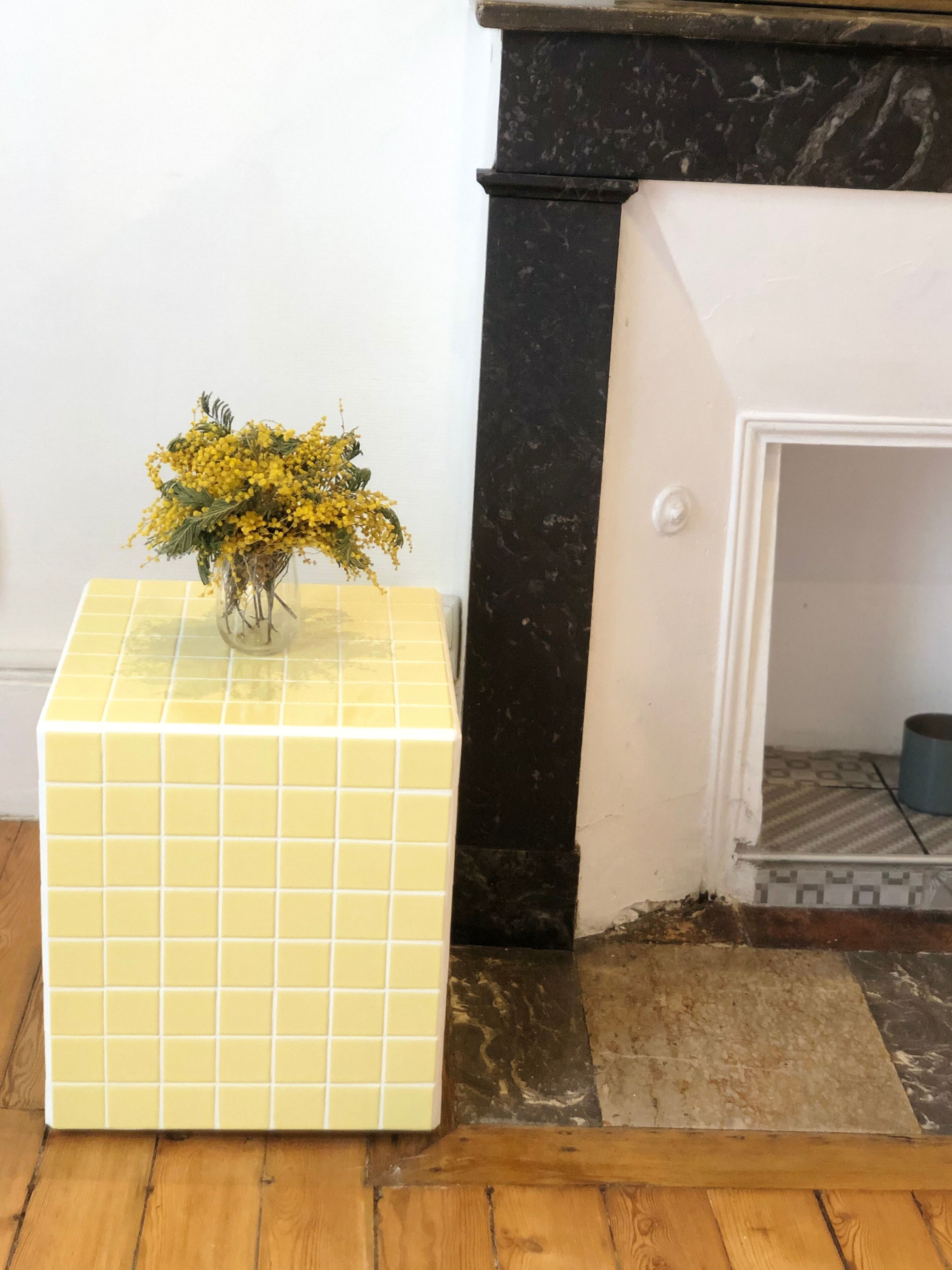Ceramic tile coffee table