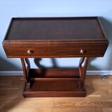 Pedestal table with lyre legs