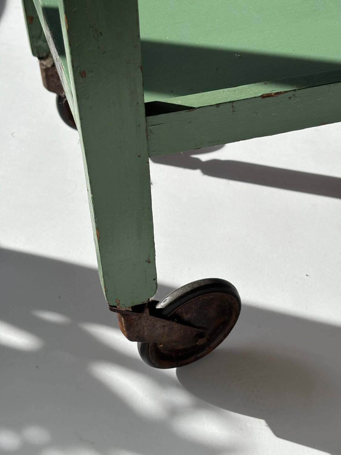 Painted wooden serving trolley, patinated, circa 1950