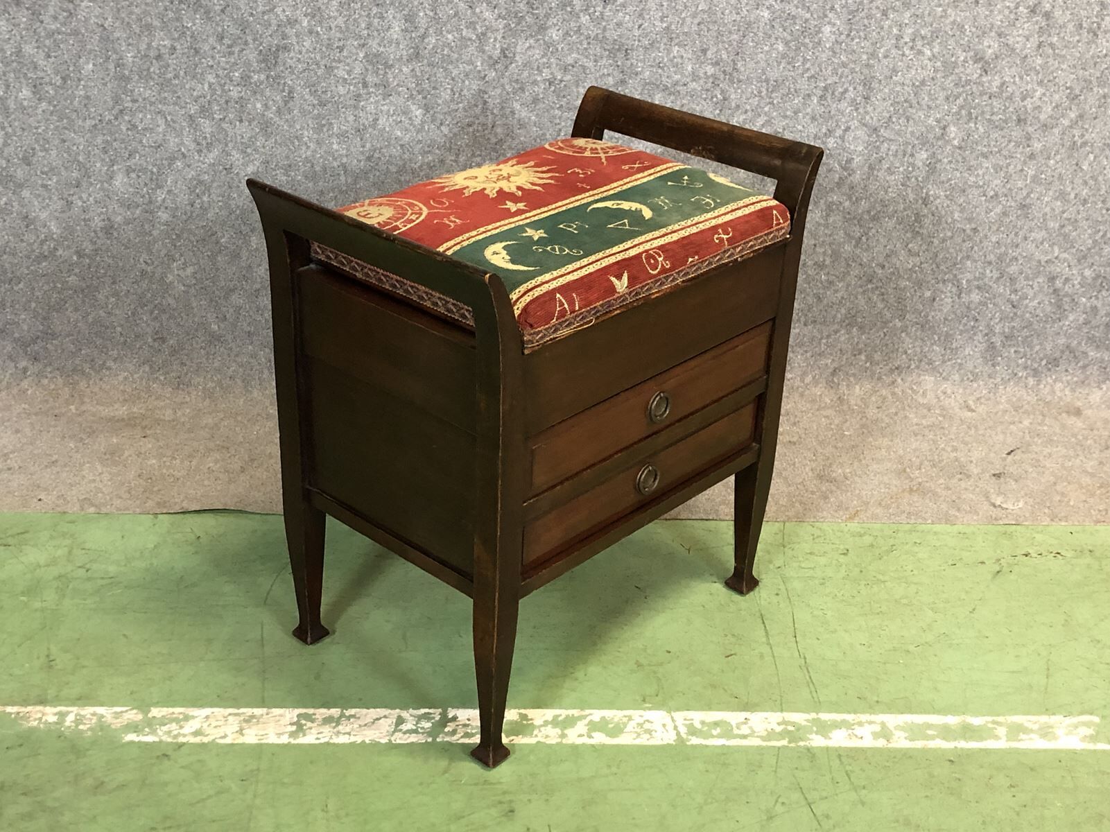 Early twentieth mahogany piano stool