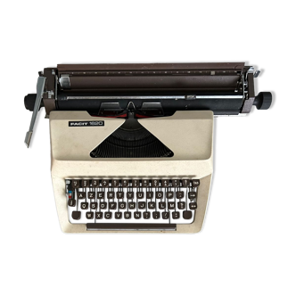 Machine à écrire Facit 1620