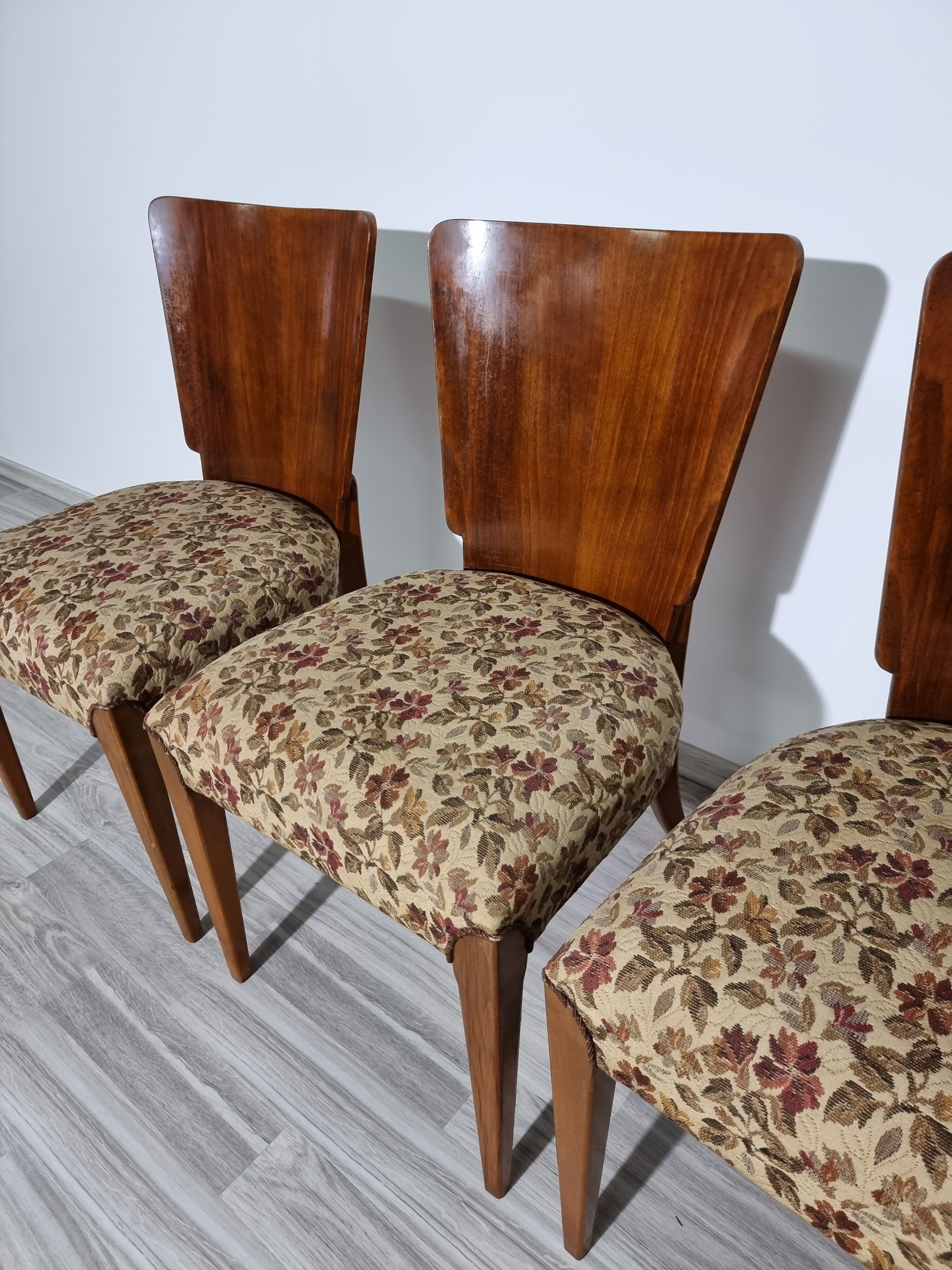 Dining chairs by Jindrich Halabala