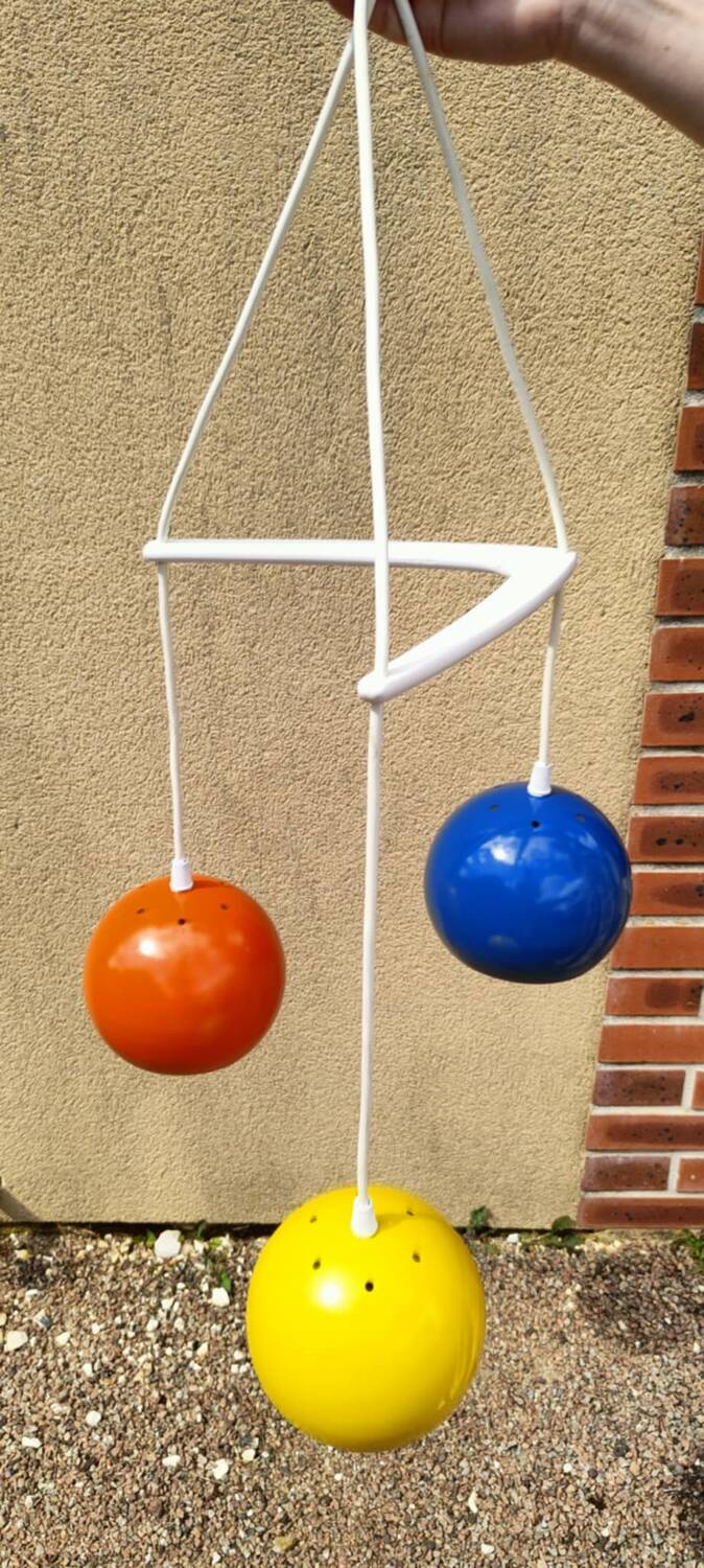 Eye ball suspension 1970