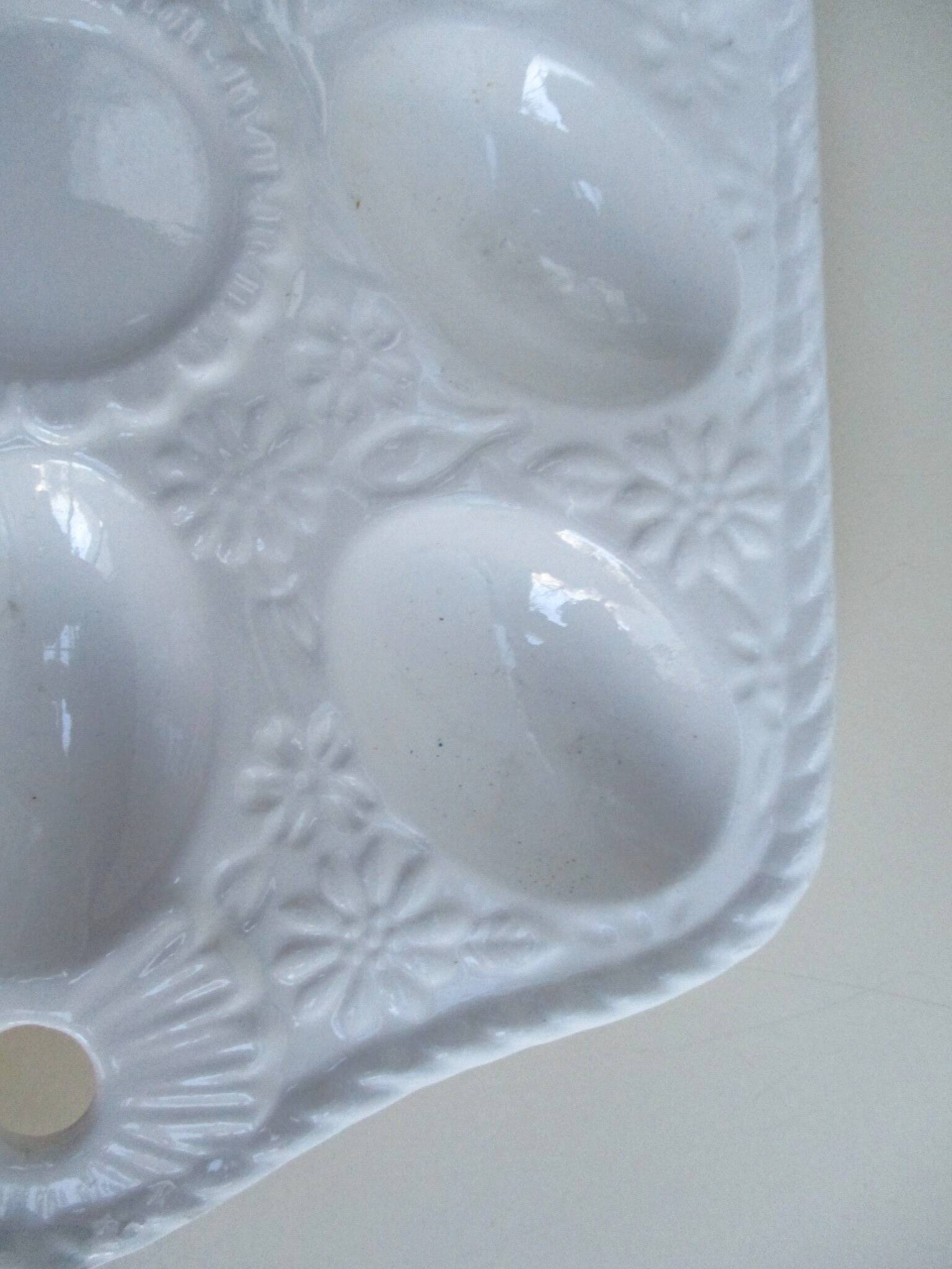 Egg dish, for presentation