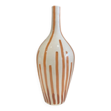 Ceramic vase