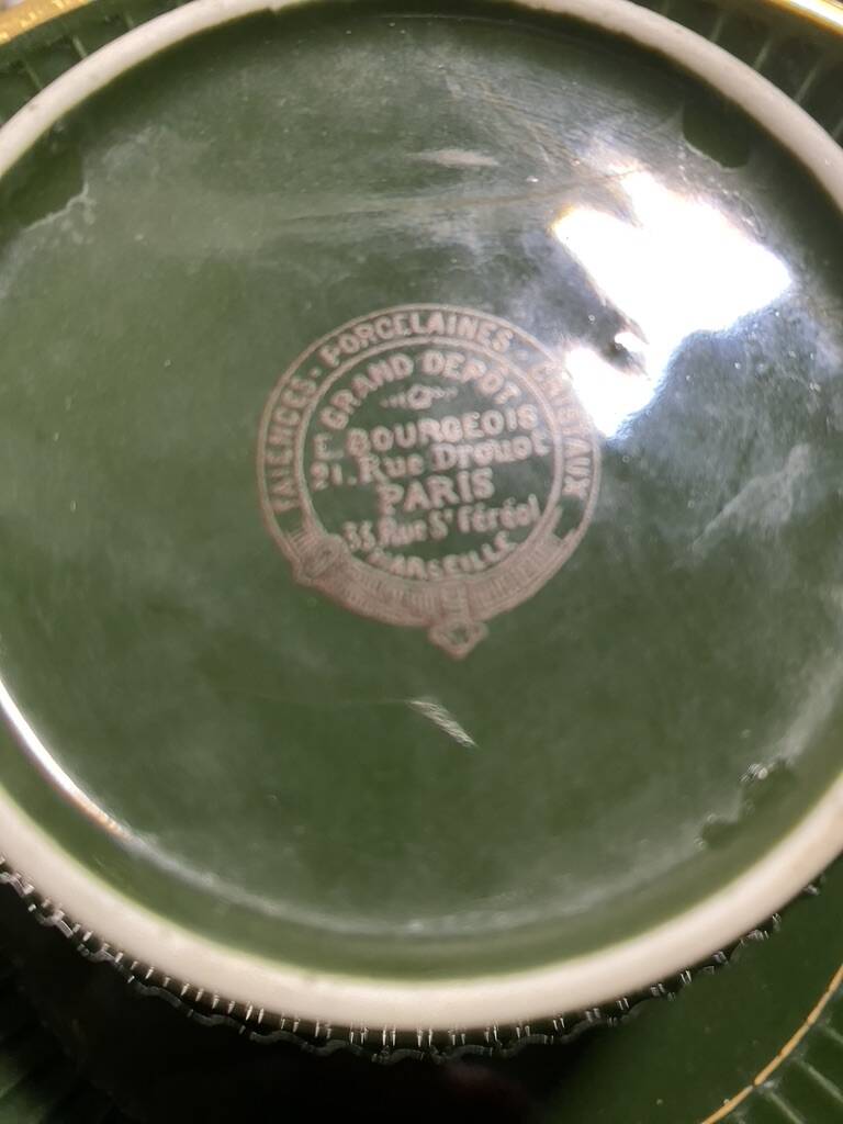 Vintage coffee and dessert service in green porcelain with gilding – 25 pieces
