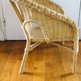 Wicker child chair