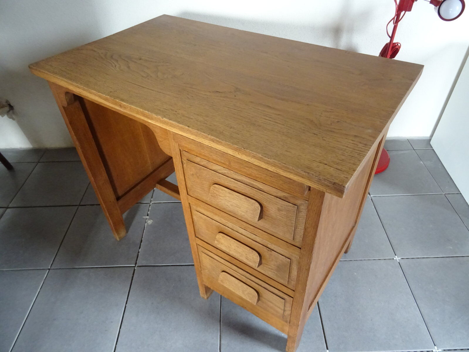 Children's desk in solid oak