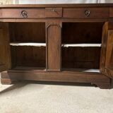 Walnut country sideboard, very beautiful piece of furniture in excellent condition