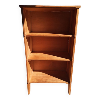 Shelf, pine bibus