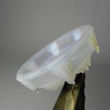 Art Deco wall lamp in opalescent glass, 1930s