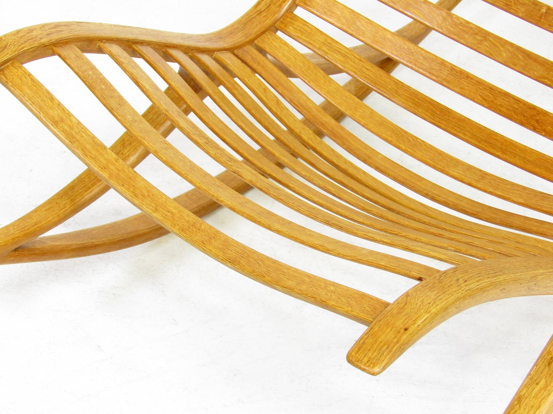 Sculptural 1960s Wishbone Rocking Chair In Oak By Robin Williams