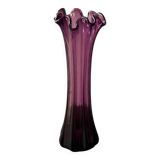 Mid-century vintage purple glass soliflore vase