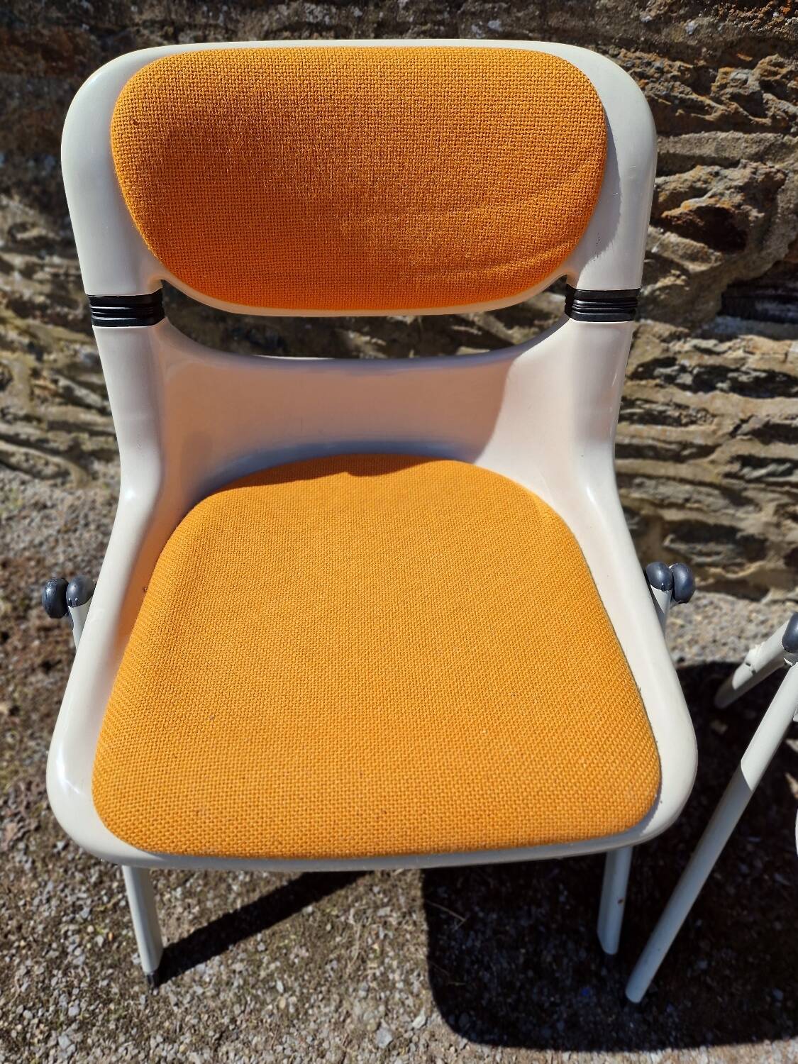 Duo of Dorsal chairs by E Ambasz and G Piretti for OpenArk in 1990