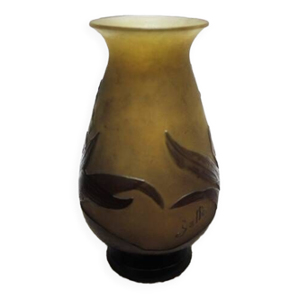 Ancien Vase en Pâte de Verre Jaune & Marron Signé Emile Gallé