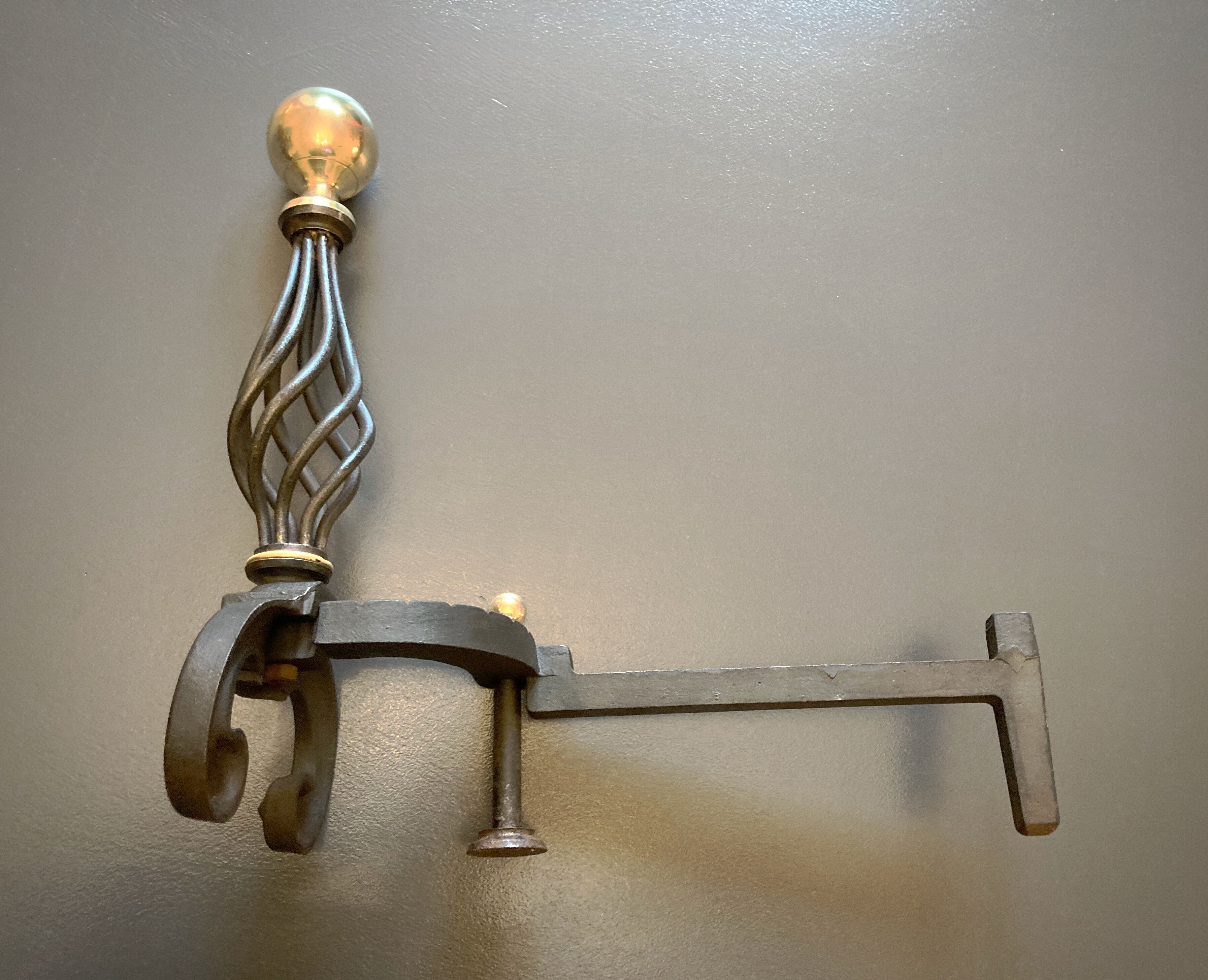 Chenets modernist bronze and cast iron