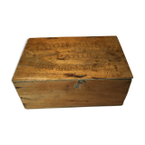 Box advertising the cheap, home Aristide Boucicaut wooden