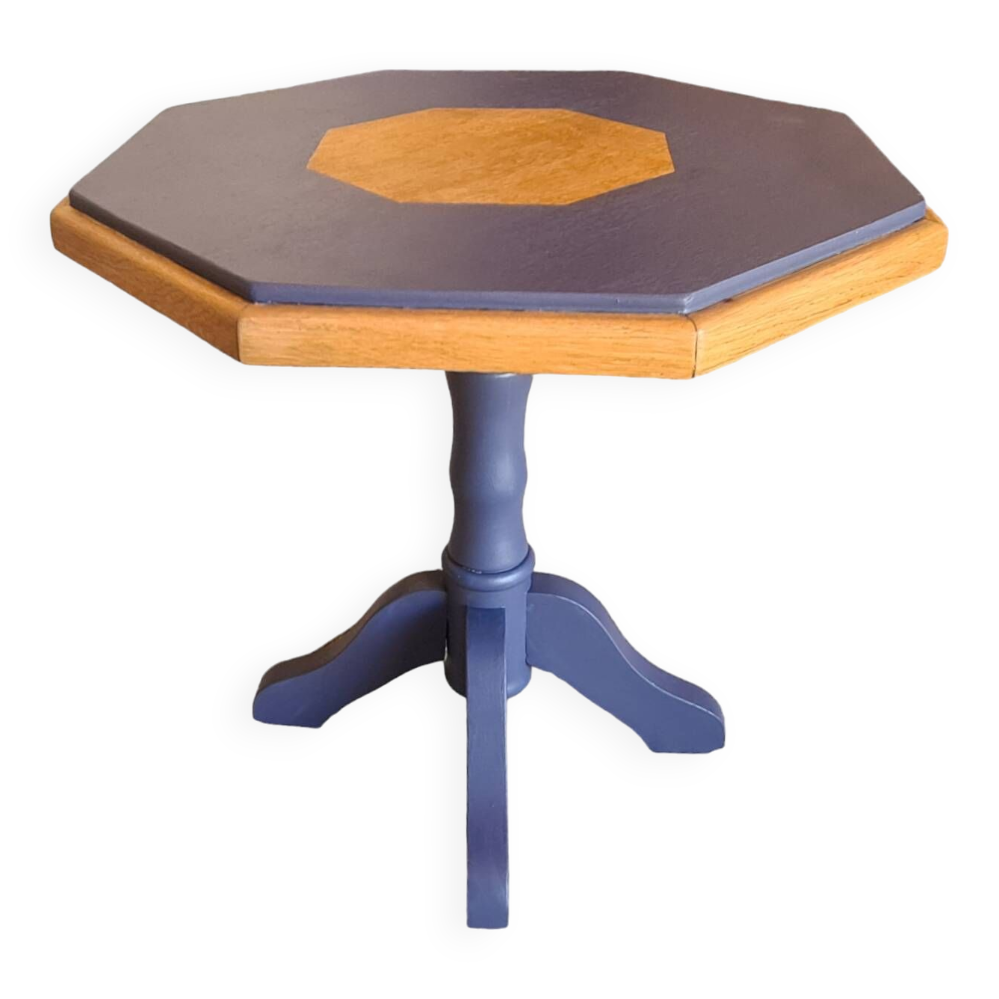 Octagonal wooden coffee table with central leg